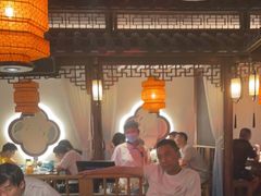 大堂-荷塘秋月·本帮江浙菜(国权路店)