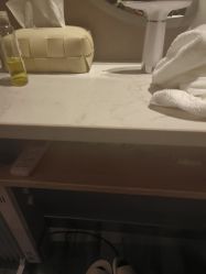 -香榭丽舍·生物护肤·问题肌护理中心