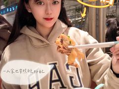 -老乡鸡(上海白玉兰广场店)