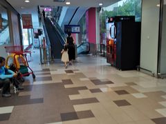 -家乐福(古北店)
