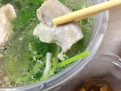 -三身人金新肠粉(丹霞店)