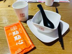 -点点心港式茶餐厅(南京西路店)