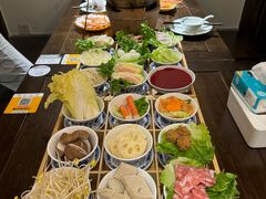 -聚汇三少·龙虾·中餐厅(莫邪路新天地店)