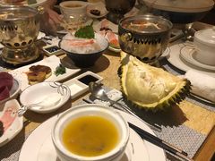 -雍和会海鲜姿造自助(湖东路店)