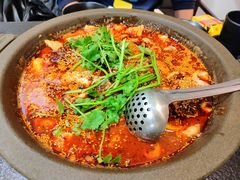 -灶知轩湘西石锅鱼(万佳广场店)