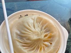 蟹粉灌汤包-宁波汤团店(外滩店)