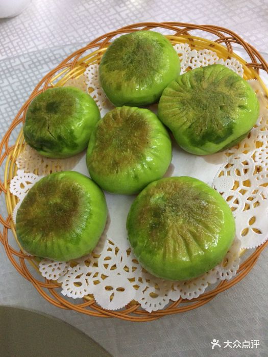 昌隆饭店招牌煎菜包图片 - 第1张