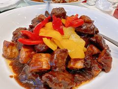 烧汁牛肉粒-上海兴国宾馆 丽宫中餐厅