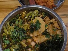 -柳州肥姨妈大骨螺蛳粉(曹路店)