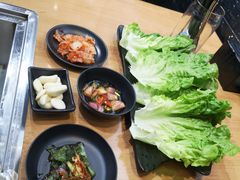 -肉甲韩国木炭烤肉(新壹街1店)