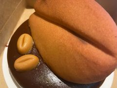 咖啡豆乳味慕斯蛋糕-星巴克(吉林财富广场店)