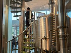 -The BREW·酿餐厅(浦东嘉里大酒店)