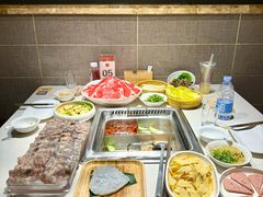 -颐辰舍岁岁羊(文昌万达景园店)