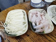 -章记正宗南岗鱼蛋火锅