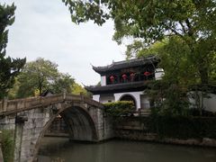 -汇龙潭