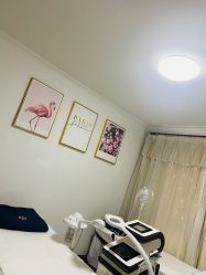 -美肤盾祛痘·问题肌头疗管理中心