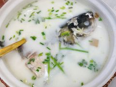 天目湖砂锅鱼头-紫藤园·天目湖大鱼头(南山竹海店)