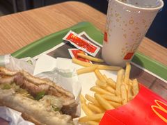 -麦当劳(阳朔益田西街店)