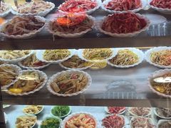 -金杨拉面王小吃面馆·牛三宝面·红烧牛肉粉