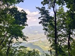 -九鼎铁刹山风景区