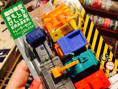 -猫的天空之城概念书店(苏州诚品店)