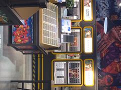-镜客眼镜(浦江欢乐颂店)