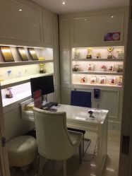 -香港雪纤瘦美容中心