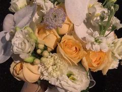 -亭亭鲜花店(中山北路店)