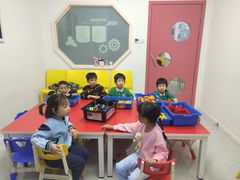 -童程童美·信息学竞赛·乐高机器人编程(龙华校区)