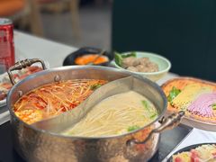 -椰子湾·海南火锅·糟粕醋·椰子鸡(正大广场店)