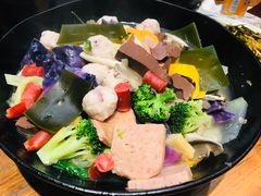 -万记麻辣烫国展总店