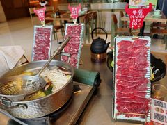 -潮界(LU·ONE凯德晶萃广场店)