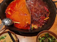 -周小明火锅(黑金冠社区店)