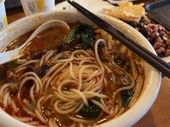 -水平有限螺蛳粉(宏达大厦店)