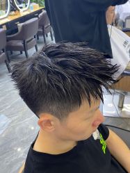 -藤野造型烫染·漂发