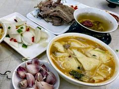 -尕西木老春台东乡手抓美食