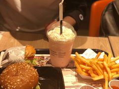 -The Habit Burger Grill 哈比特汉堡(复兴soho店)