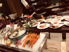 -半岛翡丽海鲜自助餐厅(观风亭店)