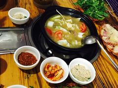 -阿婆情腊排骨火锅(金虹路店)