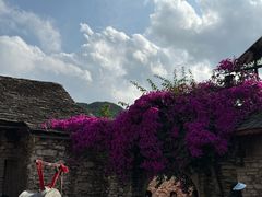 -高荡千年布依古寨旅游景区