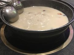 -煲宫猪肚鸡(昆山金鹰国际购物中心店)