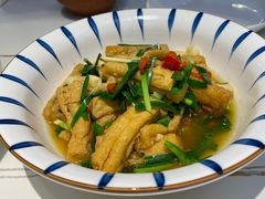 -阿瓦山寨·湘菜现炒·剁椒鱼头王(咸阳总店)