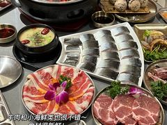 -围炉肉舍•炭烤活鳗•丹东海鲜烤肉(步行街店)