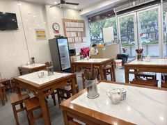 -老西白点心店