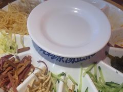 -怪噜范·老贵阳街头名小吃(汇金星力城店)