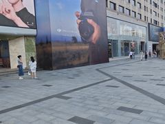 -杭州湖滨银泰in77