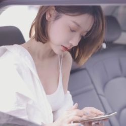 -妃格美发沙龙·烫发·染发