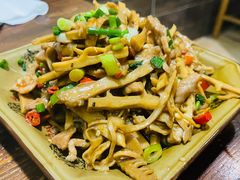 -朗妈私房菜(婺女州店)