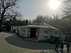 -凤凰岭蒙古包风味餐厅