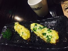 -HIHE Bistro·Oyster Bar(华熙live店)